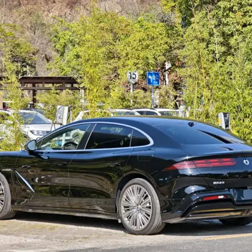 900x675_0_q87_c42_autohomecar__ChxpVWmycOiAP104AA3lXuTc6aY626.jpg.webp Used Denza Z9 2024 1100km four-wheel drive Ultra version
