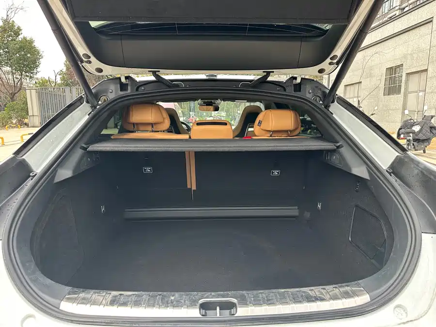 900x675_0_q87_c42_autohomecar__ChxpVWmyeseAc-aSAAoFxyiVM3I658.jpg.webp Used Zeekr 001 2022 model super long battery life dual motor YOU version