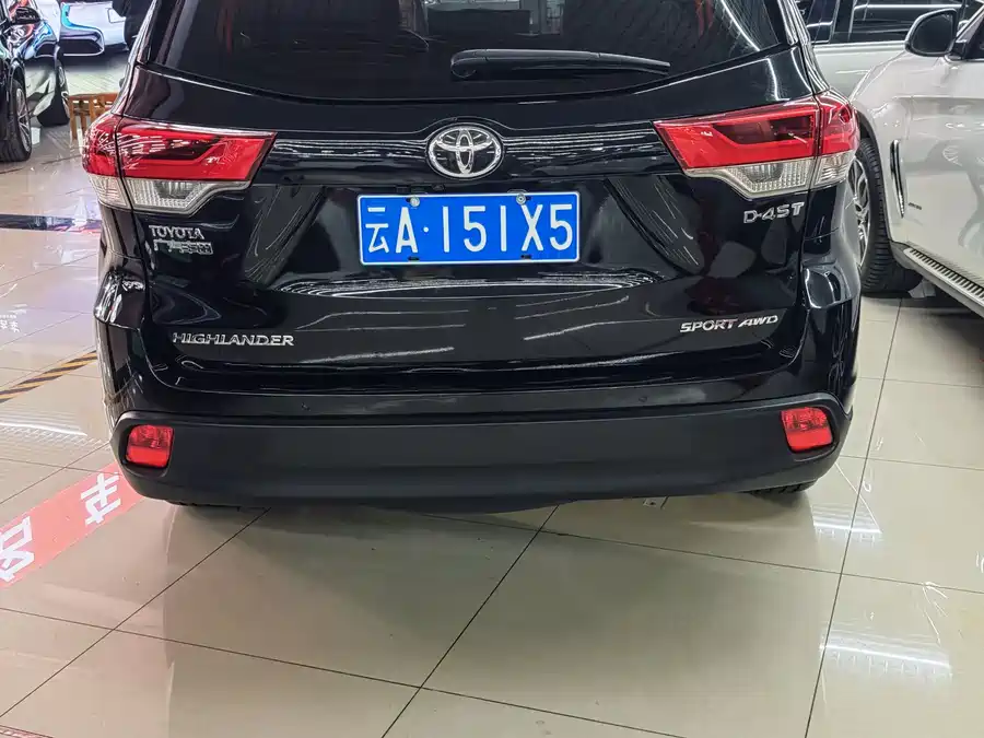900x675_0_q87_c42_autohomecar__ChxpVWmz0keAeH7dAA9QPSqPmJ0927.jpg.webp Used Toyota Highlander 2018 2.0T four-wheel drive luxury version 7 seats National V