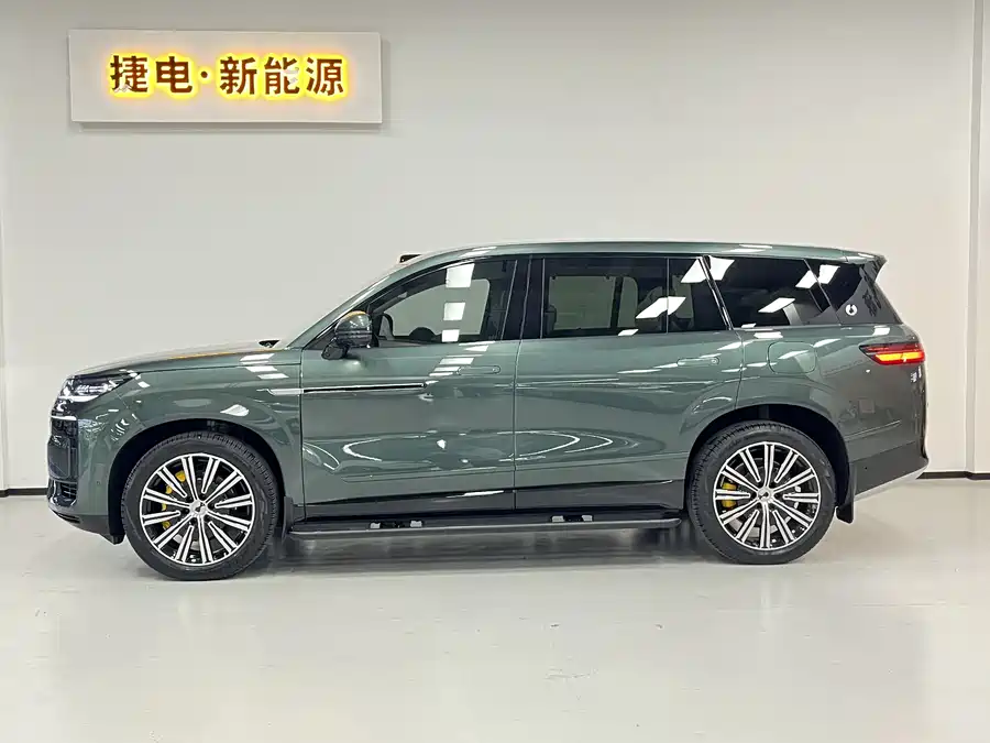 Used Denza N9 2025 Honor Model