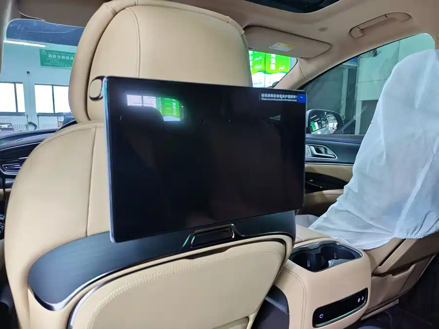 900x675_0_q87_c42_autohomecar__ChxpVmjNBM6AHwDIAAPQtYinS2g451.jpg.webp Used Denza D9 2025 DM-i smart driving version 1020 four-wheel drive flagship model