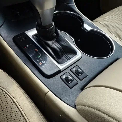900x675_0_q87_c42_autohomecar__ChxpVmk1DbGAIaEMAAgJDRHSelI999.jpg.webp Used Toyota Highlander 2015 2.0T four-wheel drive luxury version 7 seats