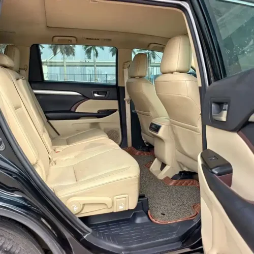 900x675_0_q87_c42_autohomecar__ChxpVmk1DcSADCKlAAad64gJvOM326.jpg.webp Used Toyota Highlander 2015 2.0T four-wheel drive luxury version 7 seats