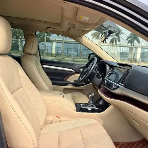 900x675_0_q87_c42_autohomecar__ChxpVmk1DcuADisAAAdTiEJoZ9A034.jpg.webp Used Toyota Highlander 2015 2.0T four-wheel drive luxury version 7 seats