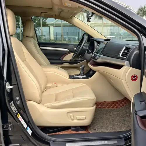 900x675_0_q87_c42_autohomecar__ChxpVmk1DcyAVP1tAAbb3Jg4-kQ286.jpg.webp Used Toyota Highlander 2015 2.0T four-wheel drive luxury version 7 seats