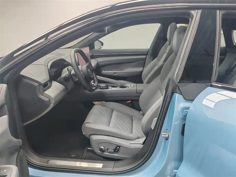Used Zeekr 001 2025 WE version 100kWh rear drive