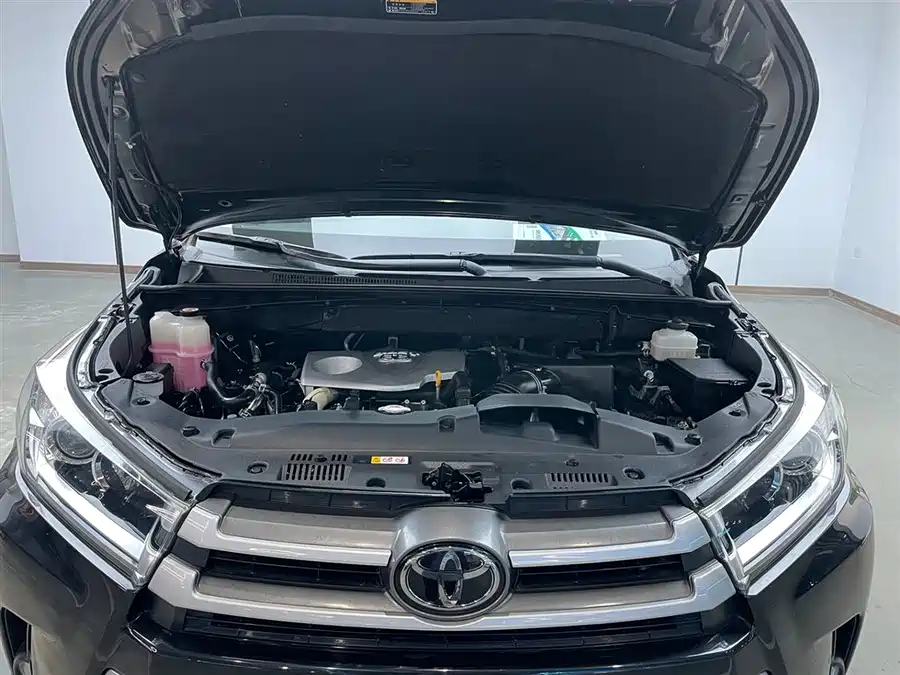 Used Toyota Highlander 2018 2.0T four-wheel drive luxury version
