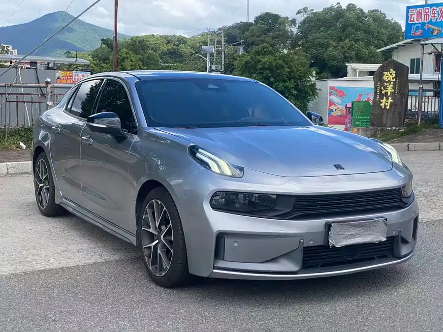 900x675_0_q87_c42_autohomecar__ChxpVmkVe2eAJut1AAvHtJYxtvs398.jpg.webp Used Lynk & Co 03 2018 1.5TD DCT Jin Pro Edition National V
