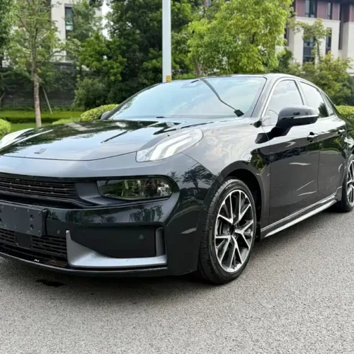 900x675_0_q87_c42_autohomecar__ChxpVmkgi6KAWlMmAAxwD0QfZW8006.jpg.webp Used Lynk & Co 03 2022 1.5TD DCT Pro