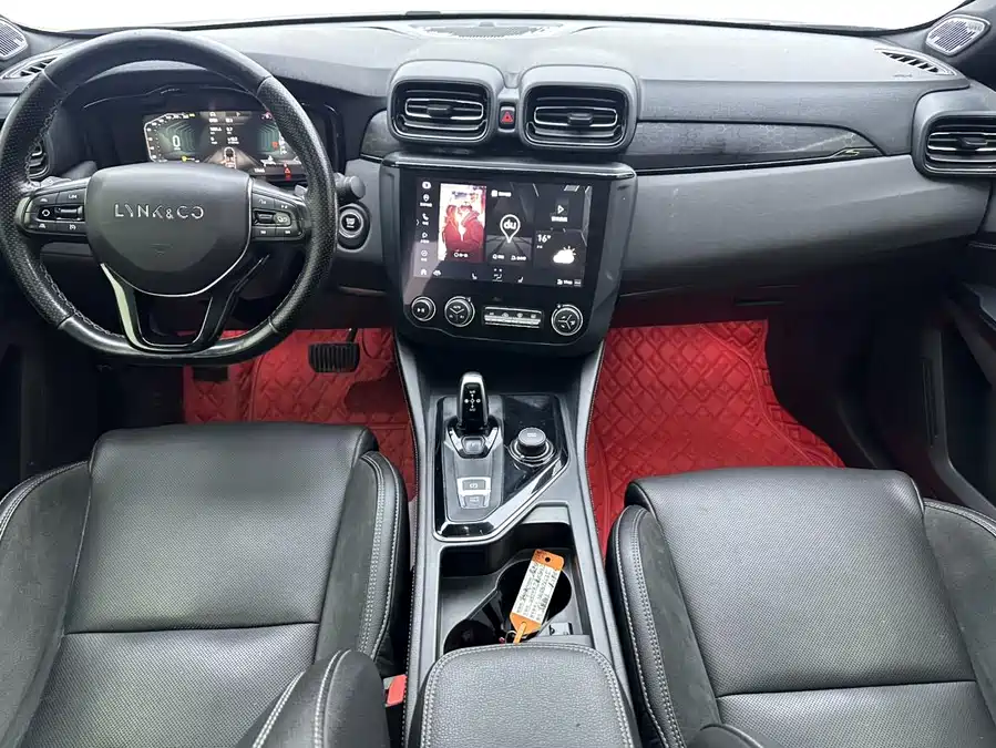 900x675_0_q87_c42_autohomecar__ChxpVmkoF4aAAWU7AAU444Y-4rs878.jpg.webp Used Lynk & Co 03 2022 1.5TD DCT Pro