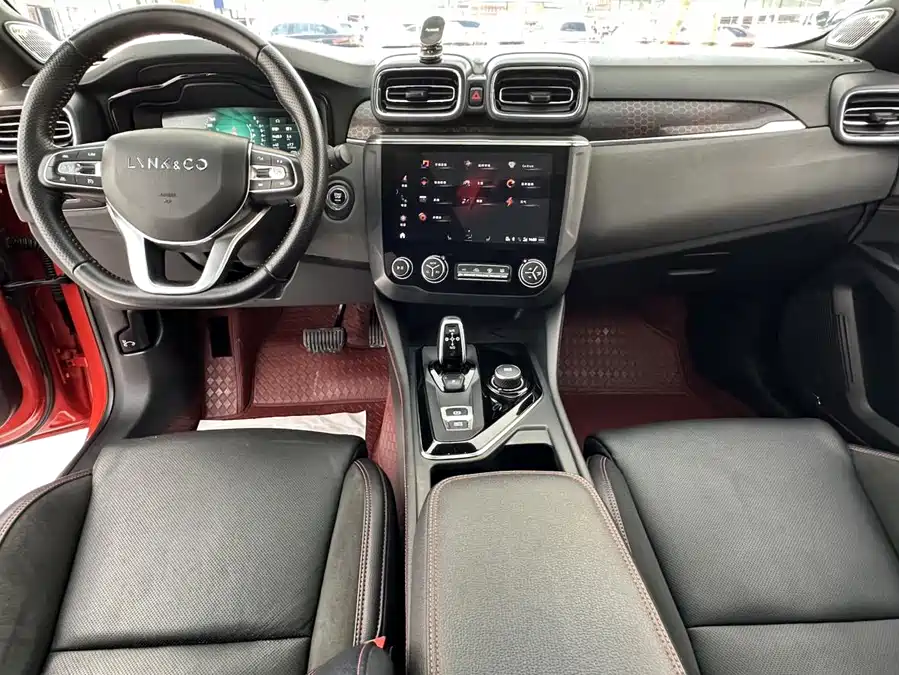 Used Lynk & Co 03 2019 1.5TD DCT Pro version National VI