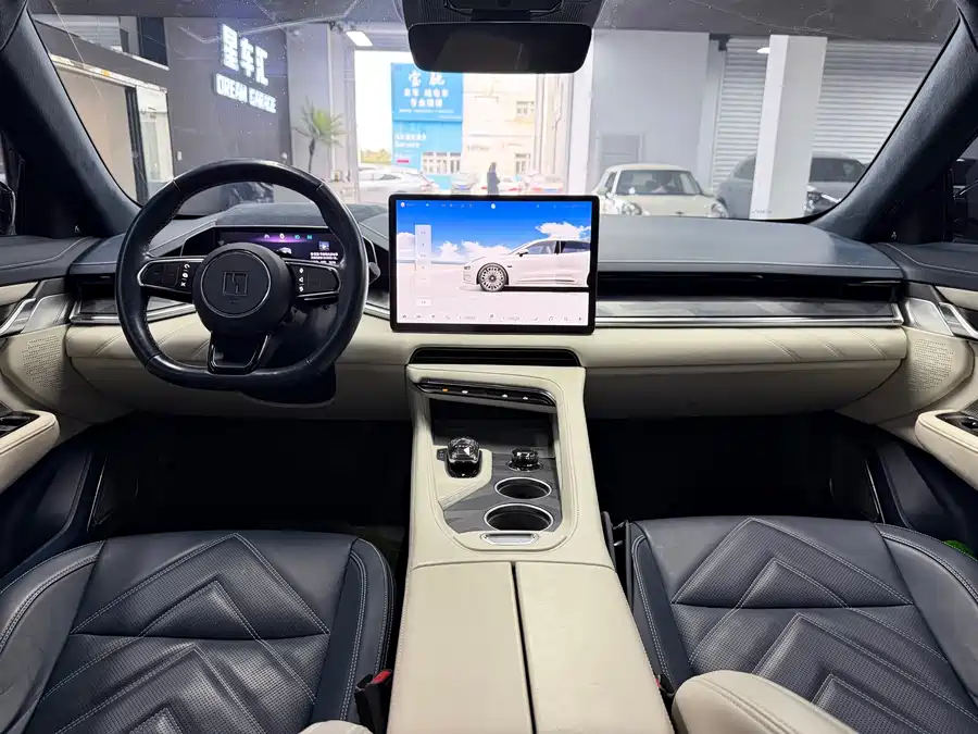 900x675_0_q87_c42_autohomecar__ChxpVmkw-u6AQED7AAlvLOks4cQ727.jpg.webp Used Zeekr 001 2022 model super long battery life dual motor YOU version