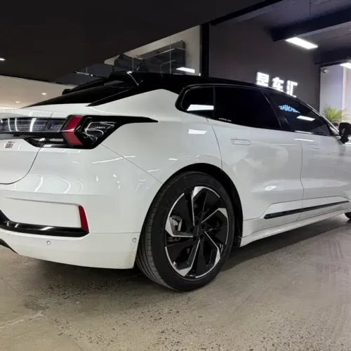 900x675_0_q87_c42_autohomecar__ChxpVmkw-vKAfR20AAj7F910ML4712.jpg.webp Used Zeekr 001 2022 model super long battery life dual motor YOU version