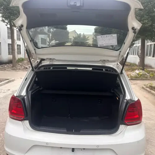 Used Volkswagen Polo 2016 1.6L automatic comfort model