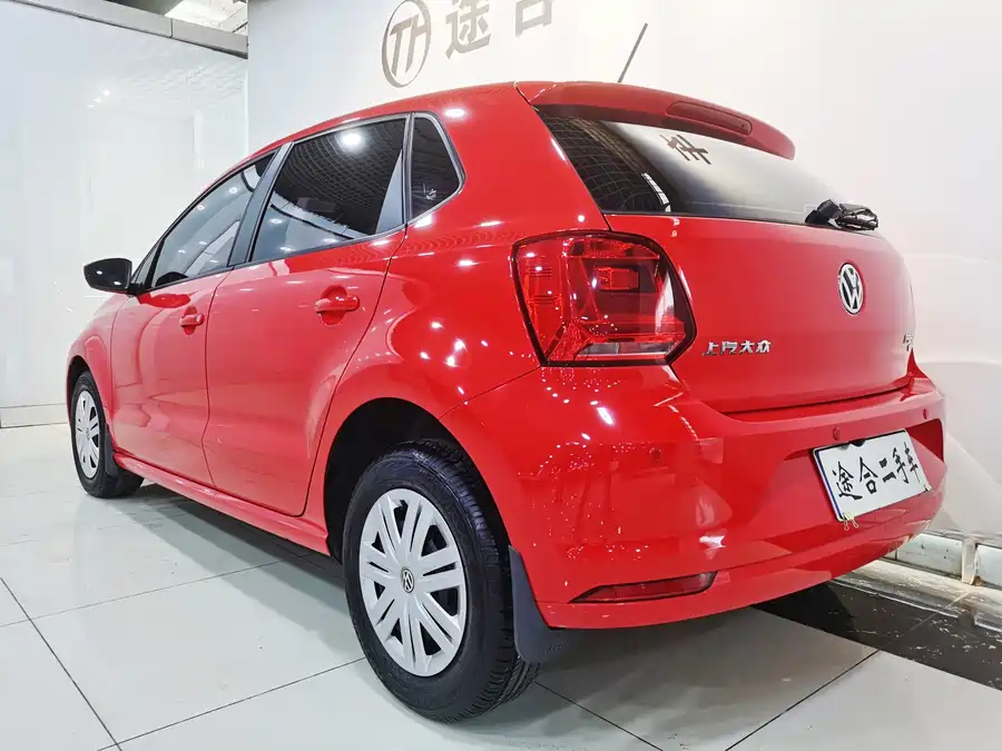 Used Volkswagen Polo 2018 1.5L manual safe driving model