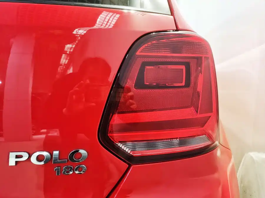 Used Volkswagen Polo 2018 1.5L manual safe driving model