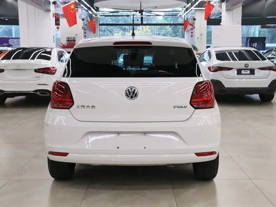 Used Volkswagen Polo 2016 1.4L automatic fashion model