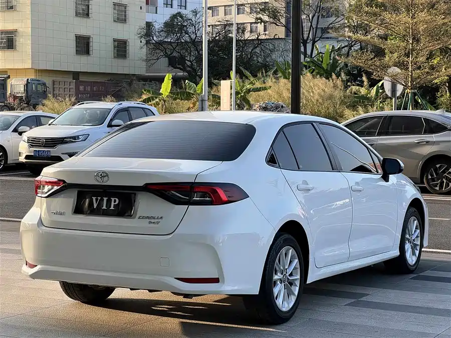 900x675_0_q87_c42_autohomecar__ChxpVmlPoUuAaaFSAANP4fMl1Yo802.jpg.webp Used Toyota Corolla 2021 1.2T S-CVT Elite PLUS Edition