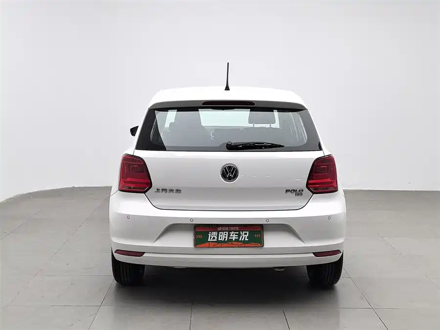 Used Volkswagen Polo 2016 1.6L automatic comfort model