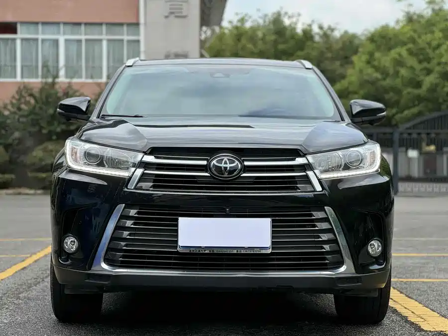900x675_0_q87_c42_autohomecar__ChxpVmlRe-iAM29sAAUk_bBp9QU606.jpg.webp Used Toyota Highlander 2018 2.0T four-wheel drive premium version