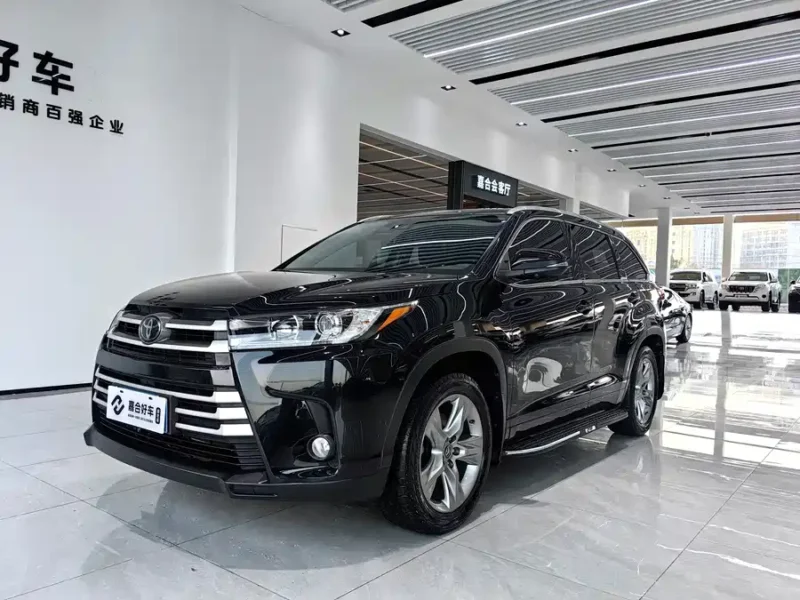 900x675_0_q87_c42_autohomecar__ChxpVmleKWaAM87kAAdIfw9bnnM439.jpg.webp Used Toyota Highlander 2018 2.0T four-wheel drive luxury version 7 seats National V
