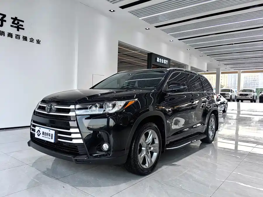 Used Toyota Highlander 2018 2.0T four-wheel drive luxury version 7 seats National V