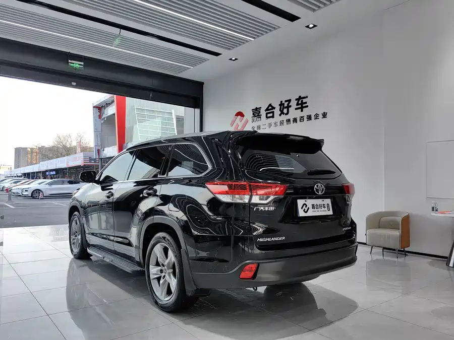 Used Toyota Highlander 2018 2.0T four-wheel drive luxury version 7 seats National V