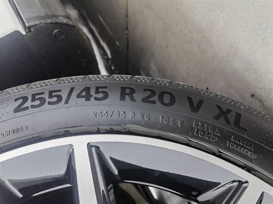 900x675_0_q87_c42_autohomecar__ChxpVmlg15-AZemvAAGe4UXq_tQ177.jpg.webp Used Denza Z9 2024 1100km four-wheel drive Max version