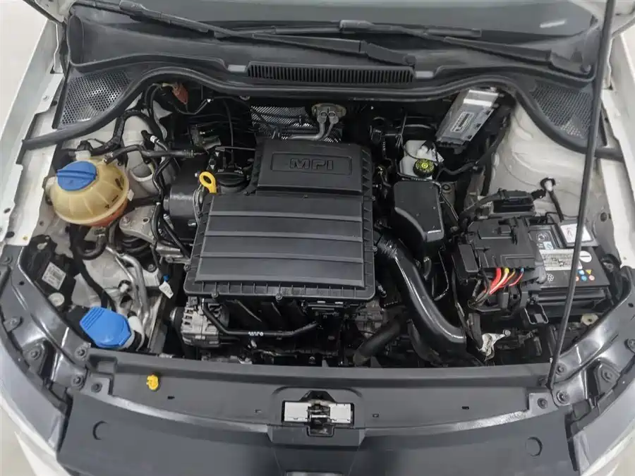 Used Volkswagen Polo 2018 1.5L automatic safety model