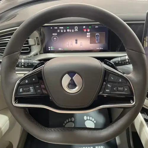 900x675_0_q87_c42_autohomecar__ChxpVmlojF-AYXADAAmaUSVNiLE946.jpg.webp Used Denza D9 2025 DM-i smart driving version 1020 four-wheel drive premium model