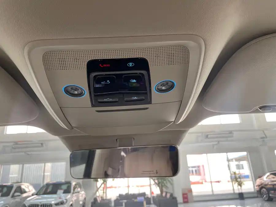 900x675_0_q87_c42_autohomecar__ChxpVmlojGOADanMAAdugkZK6qM221.jpg.webp Used Denza D9 2025 DM-i smart driving version 1020 four-wheel drive premium model