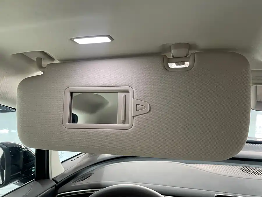 900x675_0_q87_c42_autohomecar__ChxpVmlojGOATingAAjEgBc2aqo634.jpg.webp Used Denza D9 2025 DM-i smart driving version 1020 four-wheel drive premium model