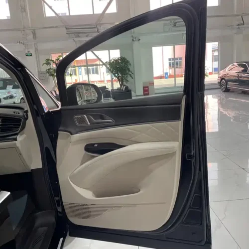 900x675_0_q87_c42_autohomecar__ChxpVmlojGuAM2oJAAd9ayJ4WHo018.jpg.webp Used Denza D9 2025 DM-i smart driving version 1020 four-wheel drive premium model