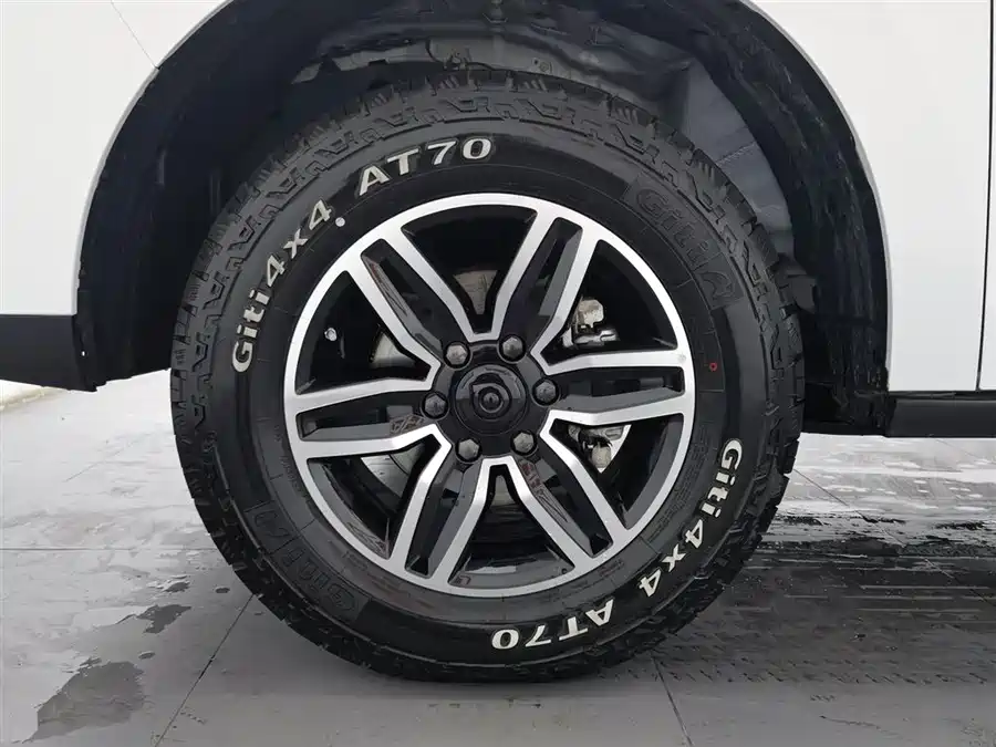 Used GWM Cannon 2026 2.4T commercial Used GWM Cannon automatic diesel four-wheel drive alpine version