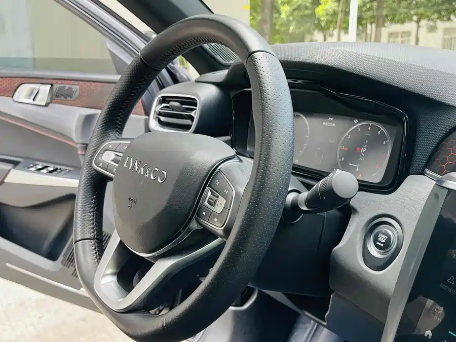Used Lynk & Co 03 2018 1.5TD DCT version National V