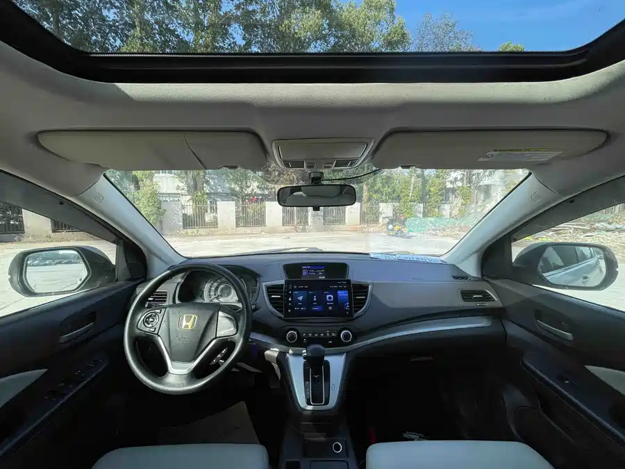 Used Honda CR-V 2013 2.0L four-wheel drive classic version