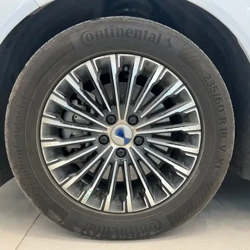 Used Denza D9 2025 DM-i smart driving version 1020 four-wheel drive flagship model