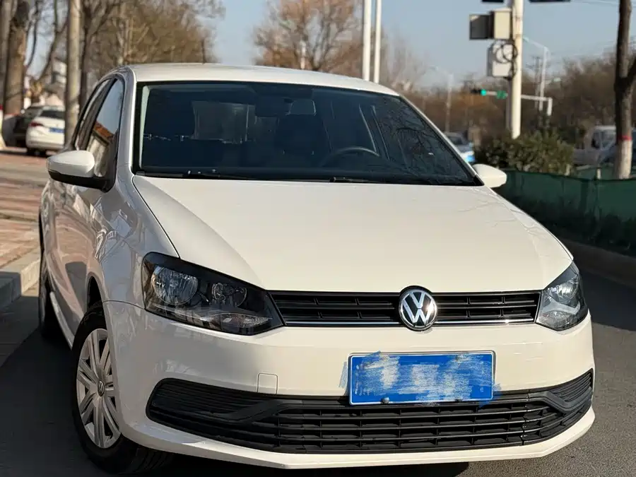 Used Volkswagen Polo 2018 1.5L automatic safe driving model