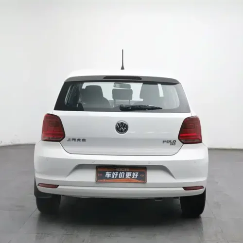 Used Volkswagen Polo 2016 1.6L automatic comfort model