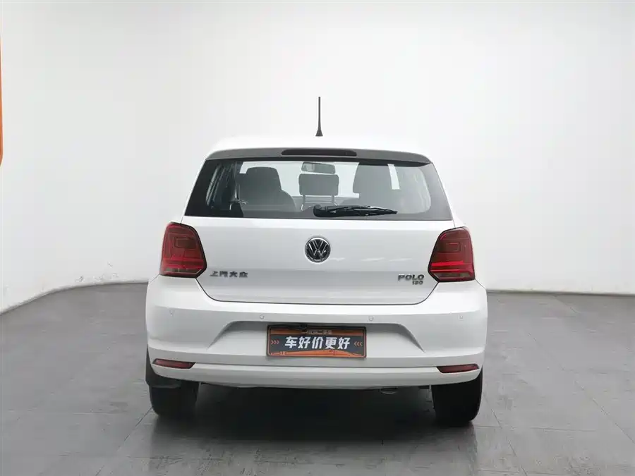 Used Volkswagen Polo 2016 1.6L automatic comfort model
