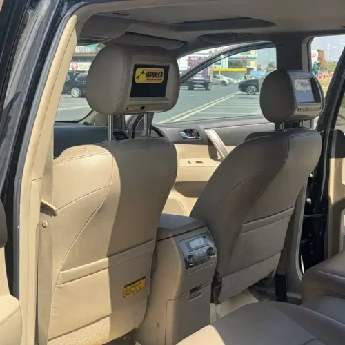 900x675_0_q87_c42_autohomecar__ChxpVmm2dPKAKtoaAAXWM4uDqzQ761.jpg.webp Used Toyota Highlander 2009 2.7L 2WD 7-seat luxury navigation version