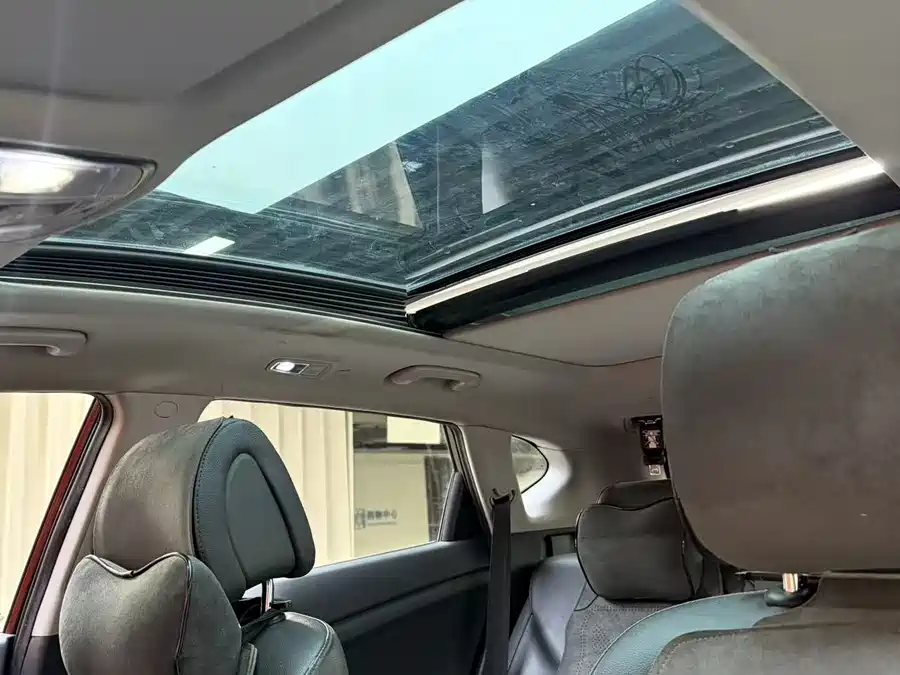 900x675_0_q87_c42_autohomecar__ChxpVmm2q0GAVu9aAAMF4SDisdA760.jpg.webp Used Hyundai Tucson 2018 1.6T dual-clutch two-wheel drive 15th anniversary special edition