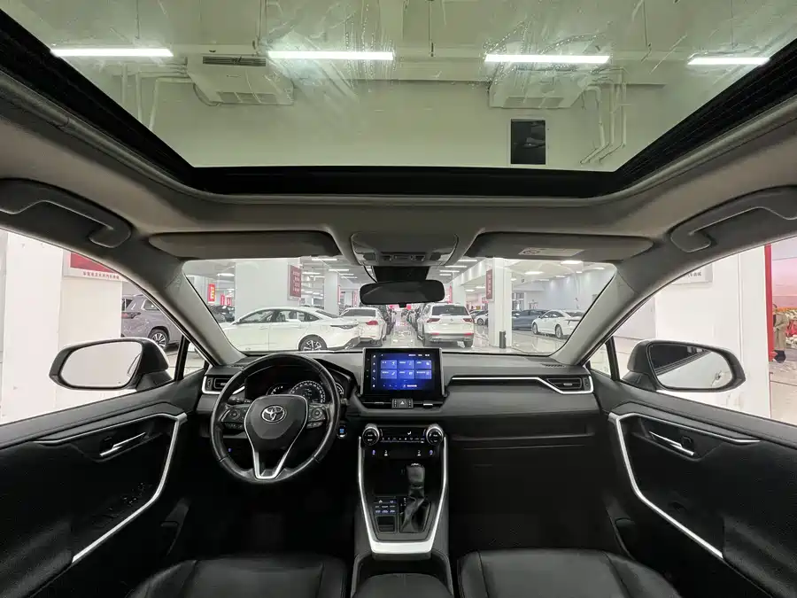 Used Toyota RAV4 Rongfang 2021 2.0L CVT four-wheel drive fashion PLUS version