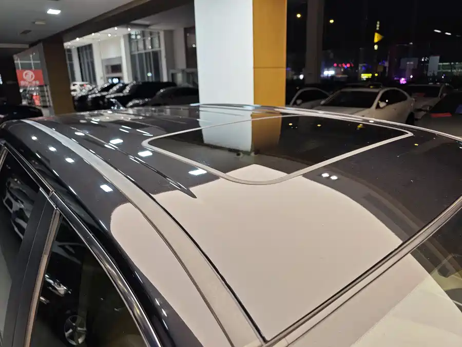 900x675_0_q87_c42_autohomecar__ChxpVmm40HmAPaYWAAQ5zpuvXCk445.jpg.webp Used Toyota RAV4 Rongfang 2020 2.0L CVT two-wheel drive fashion version