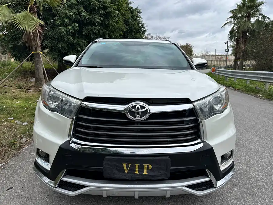 900x675_0_q87_c42_autohomecar__ChxpVmm6ctGAWP0iAAxYprKEexg940.jpg.webp Used Toyota Highlander 2017 2.0T four-wheel drive luxury version 7 seats