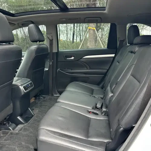 900x675_0_q87_c42_autohomecar__ChxpVmm6ctaAGWbxAAqFH8tIigY598.jpg.webp Used Toyota Highlander 2017 2.0T four-wheel drive luxury version 7 seats