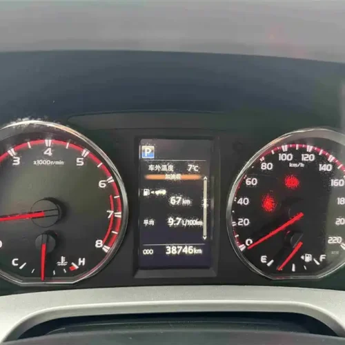 900x675_0_q87_c42_autohomecar__ChxpVmm6hfeATbgnAAGQvHZc8BA835.jpg.webp Used Toyota RAV4 Rongfang 2016 2.0L CVT four-wheel drive cutting-edge version National V
