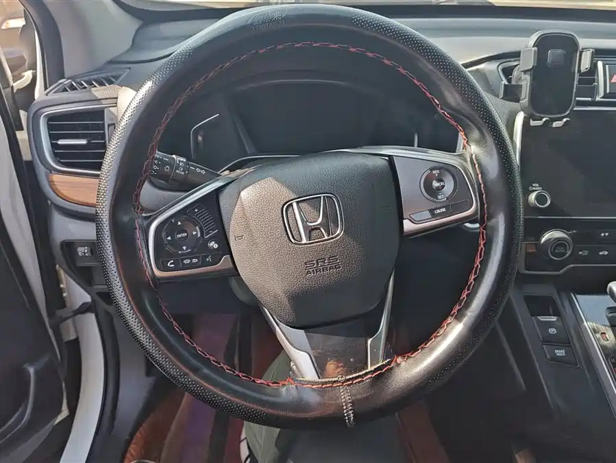 900x675_0_q87_c42_autohomecar__ChxpVmm72DaAPVzsAAH39NKM7fM989.jpg.webp Used Honda CR-V 2017 240TURBO CVT two-wheel drive fashion version