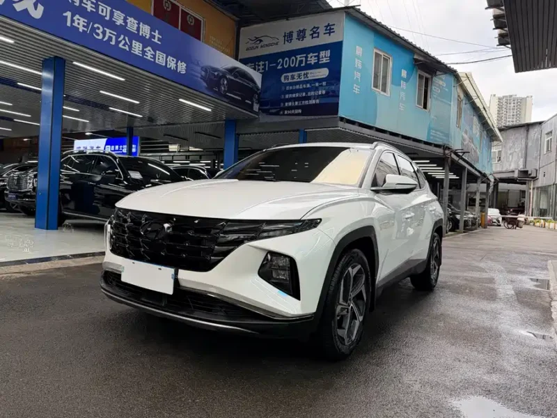 900x675_0_q87_c42_autohomecar__ChxpVmm74tKAepadAAzNlHnA-OM886.jpg.webp Used Hyundai Tucson 2023 Used Hyundai Tucson L 1.5T automatic two-wheel drive DLX luxury version