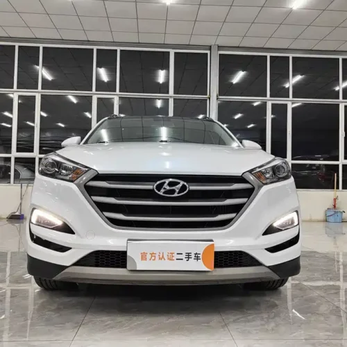 900x675_0_q87_c42_autohomecar__ChxpVmm79j2AO6xcAAaTzvRUePg687.jpg.webp Used Hyundai Tucson 2018 1.6T dual-clutch two-wheel drive 15th anniversary special edition